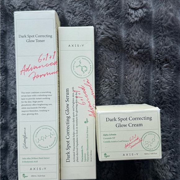 Advanced Formula Glow Toner - Cream - Picture 1 of 5